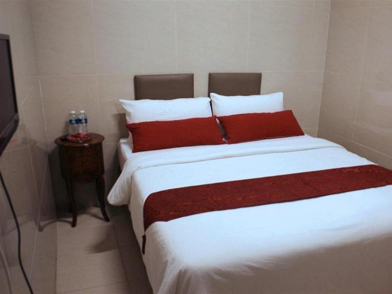 Aura Hotel Куала-Лумпур Экстерьер фото